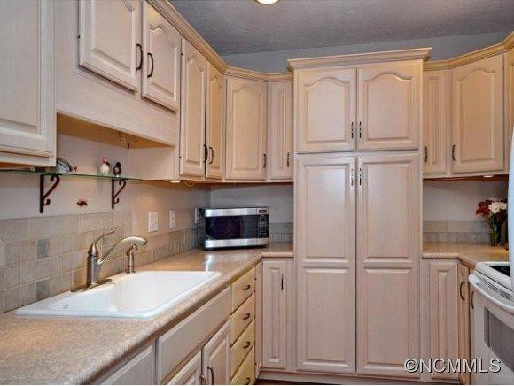 406 CINNAMON WAY - Photo 5