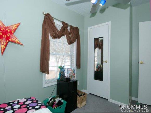 248 SUGAR MOUNTAIN ROAD - Photo 19