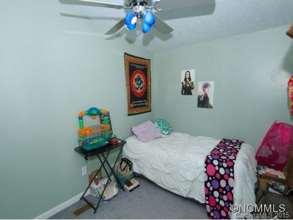 248 SUGAR MOUNTAIN ROAD - Photo 20