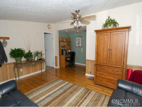 248 SUGAR MOUNTAIN ROAD - Photo 3