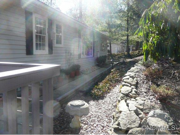 2720 KALMIA LANE - Photo 11