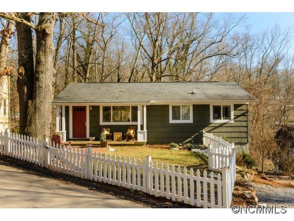 380 Pearson Dr - Photo 2