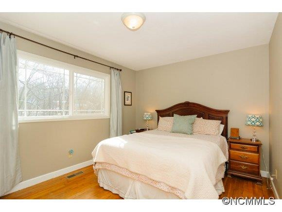 380 Pearson Dr - Photo 12