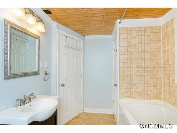 380 Pearson Dr - Photo 23