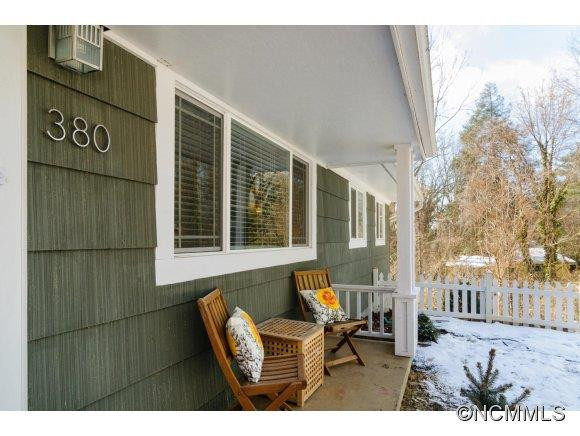 380 Pearson Dr - Photo 4