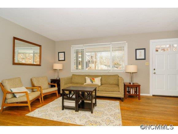 380 Pearson Dr - Photo 8