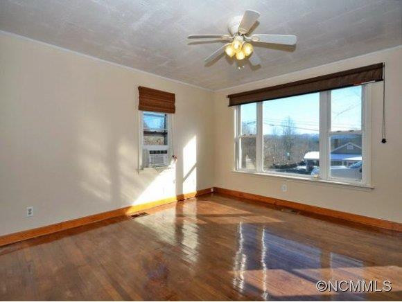 316 Ficker Circle - Photo 2