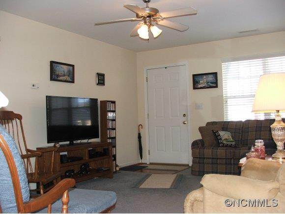 48 Old Salem Court - Photo 2