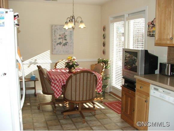 48 Old Salem Court - Photo 7