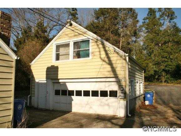 25 Chester Place - Photo 2