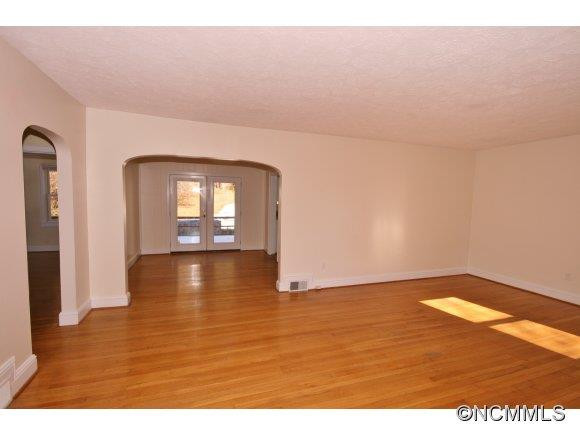 25 Chester Place - Photo 3