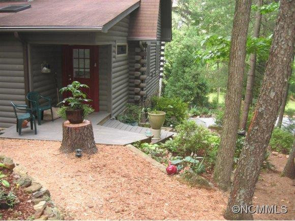 414 Wild Horse Lane - Photo 2