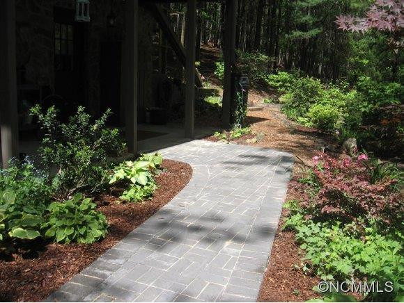 414 Wild Horse Lane - Photo 23