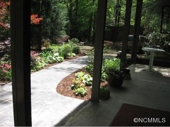414 Wild Horse Lane - Photo 24