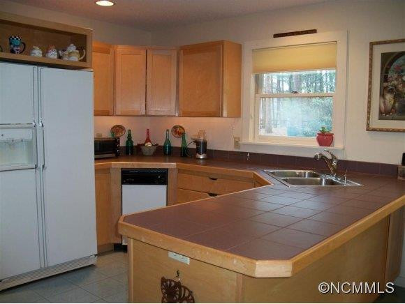 414 Wild Horse Lane - Photo 6