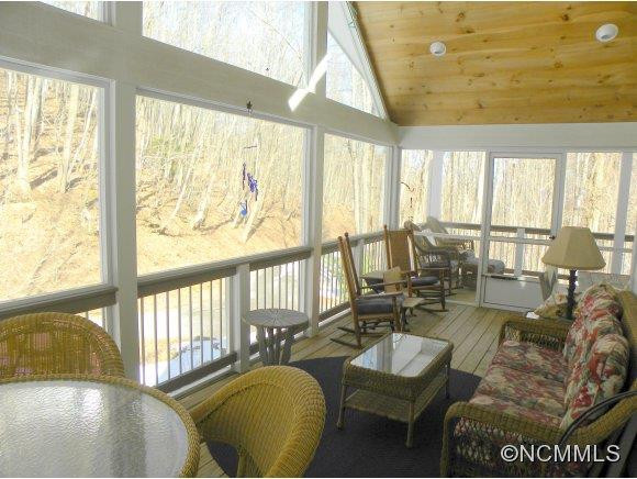 283 The High Road - Photo 17