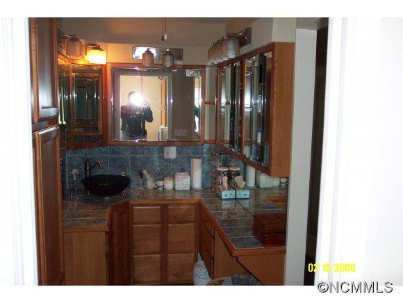 631 Ferncliff Lane - Photo 15