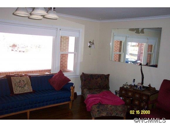 631 Ferncliff Lane - Photo 8