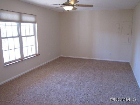 101 West Pointe Drive - Photo 18