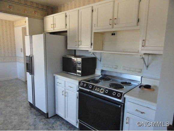 61 Lynwood Circle - Photo 15