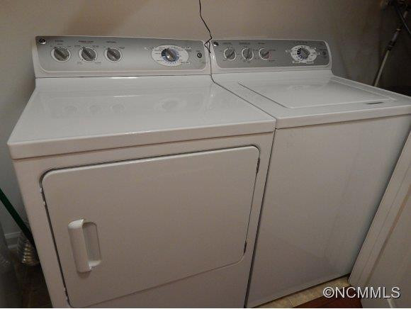 227 APPELDOORN CIRCLE - Photo 10