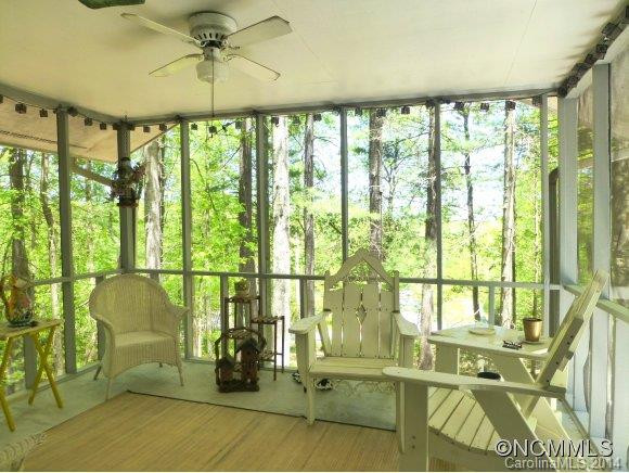 159 Skyline Drive - Photo 2