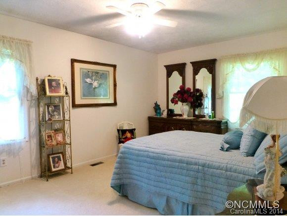 159 Skyline Drive - Photo 8
