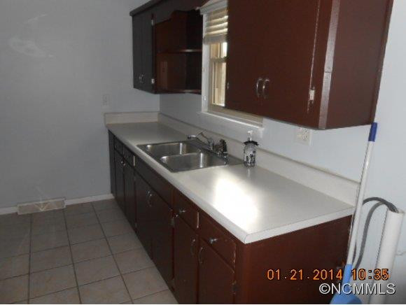 504 Deaverview Road - Photo 3