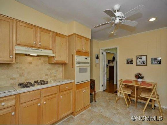 17 Wisteria Drive - Photo 8