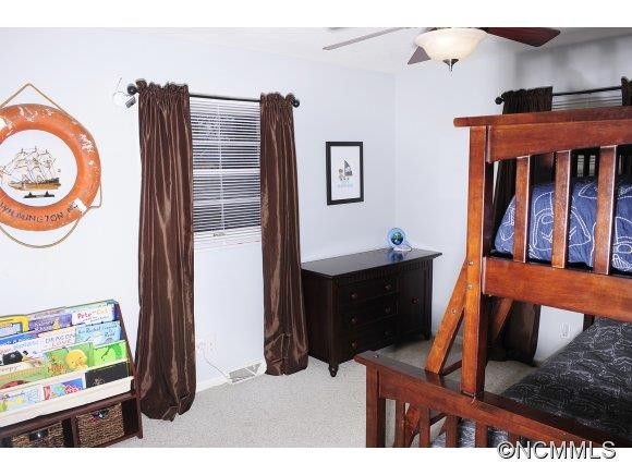 9 Main Street - Photo 12