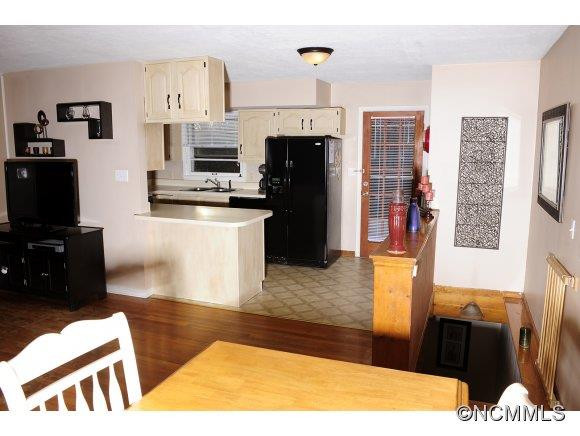 9 Main Street - Photo 6