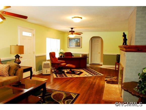 520 Erkwood - Photo 2