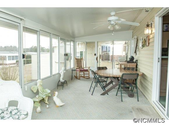 39 Stephanie Lane - Photo 17