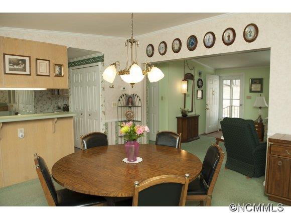 39 Stephanie Lane - Photo 5