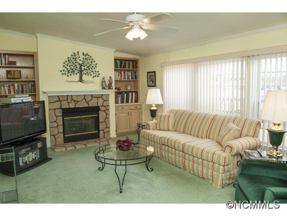 39 Stephanie Lane - Photo 9