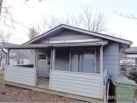 637 Ashe - Photo 2