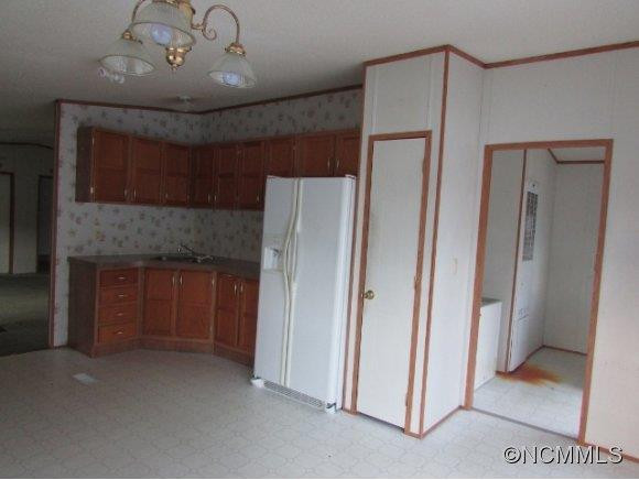 730 Laurel Heights Drive - Photo 11