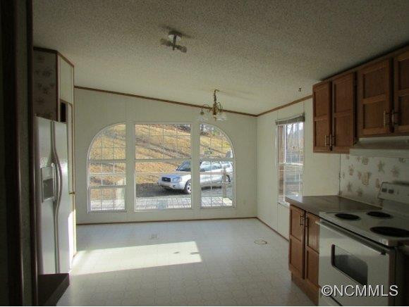 730 Laurel Heights Drive - Photo 9