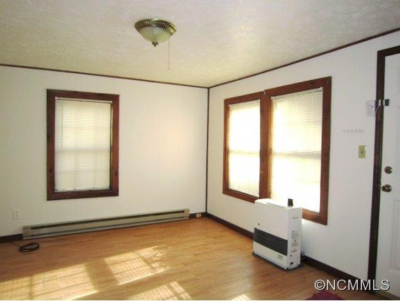 320 Starnes Cove Road - Photo 2