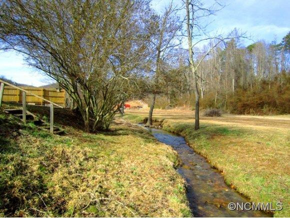 320 Starnes Cove Road - Photo 17