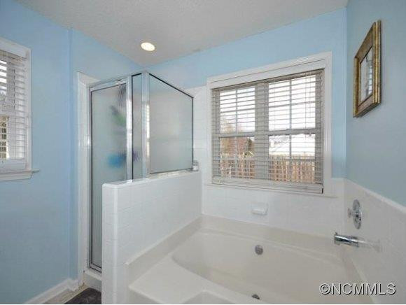 363 GLENSPRINGS DR - Photo 11