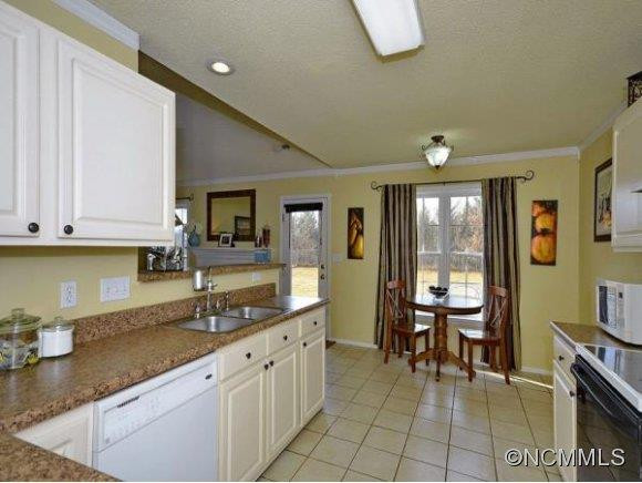 363 GLENSPRINGS DR - Photo 8