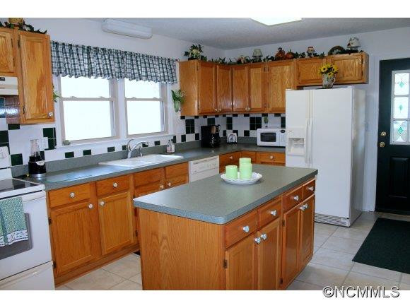 1 Ella Lane - Photo 4