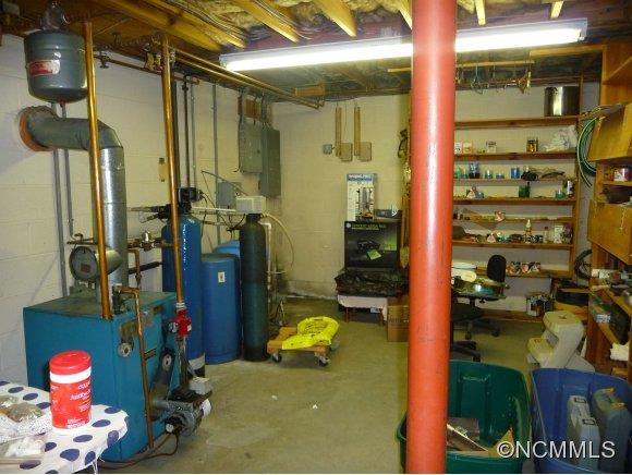 419 HEATHER DOWNS DRIVE - Photo 22