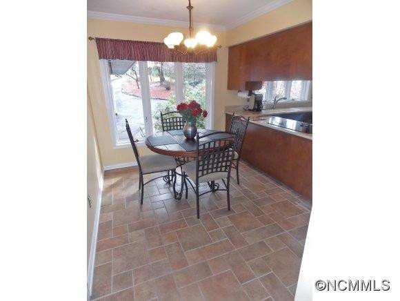 424 Mountain View Drive - Photo 8