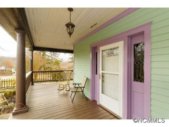 16 West St - Photo 2