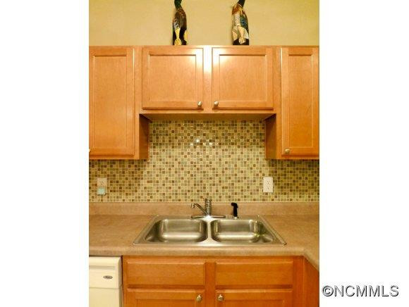 181 Brickton Village Circle  #101 - Photo 6