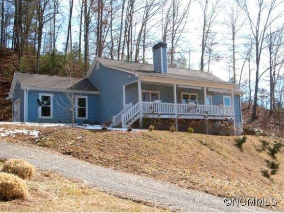 94 ROCKFIELD WAY