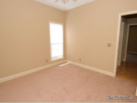 94 ROCKFIELD WAY - Photo 24