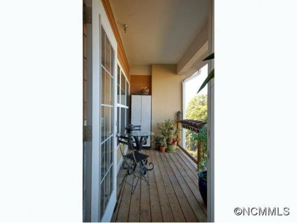 155  SOUTH LEXINGTON AVE, #411 - Photo 11